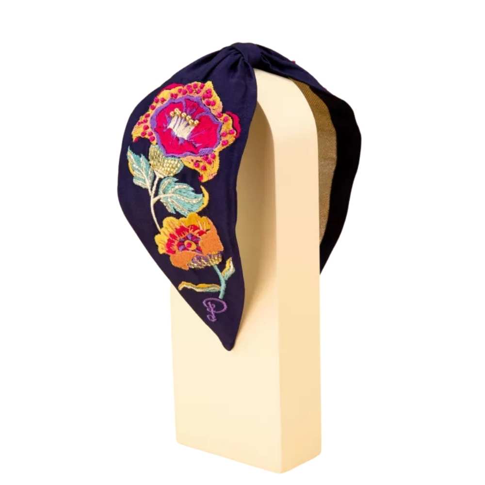 Powder Embroidered Hair Band Navy flowers