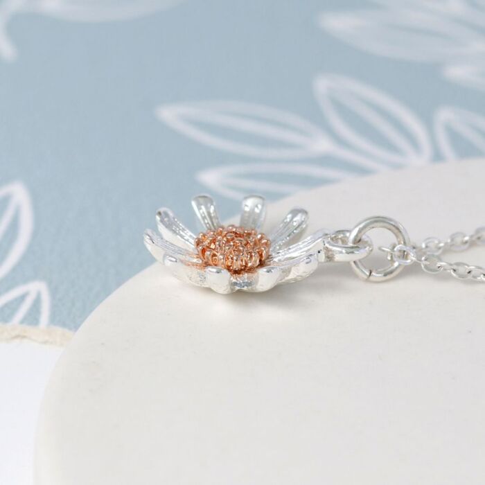 daisy pendant necklace silver and gold