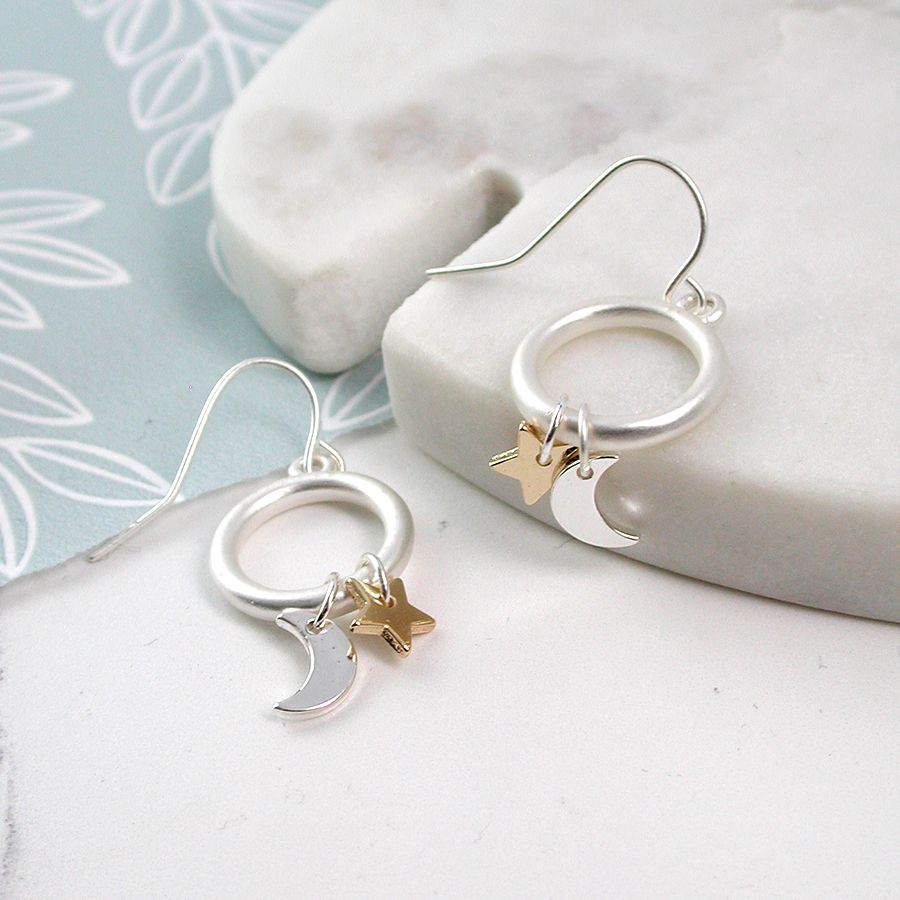 Silver Plted Star And Moon Earrings