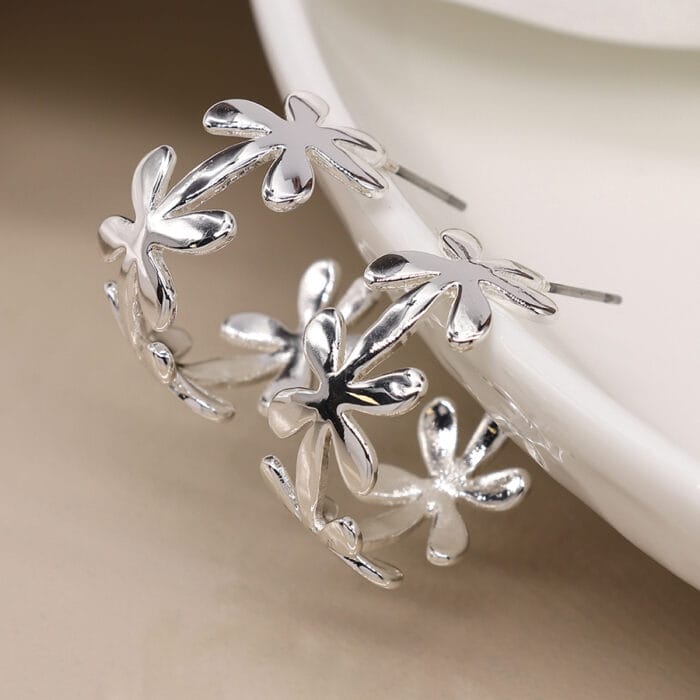 Silver plated daisy hoop earrings